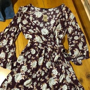 American Eagle Tie Front Wrap Dress (knee length)